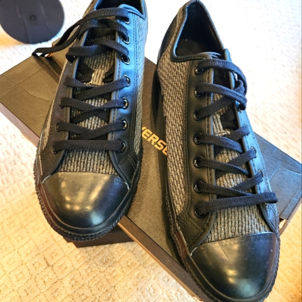 New Converse Chuck Taylor Fashion Unisex Men's 12, Women's 14